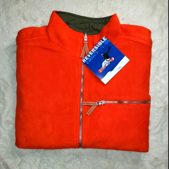 Men Reversible Vest Jacket - Picture 3 of 10
